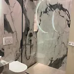 K&k Luxury Split